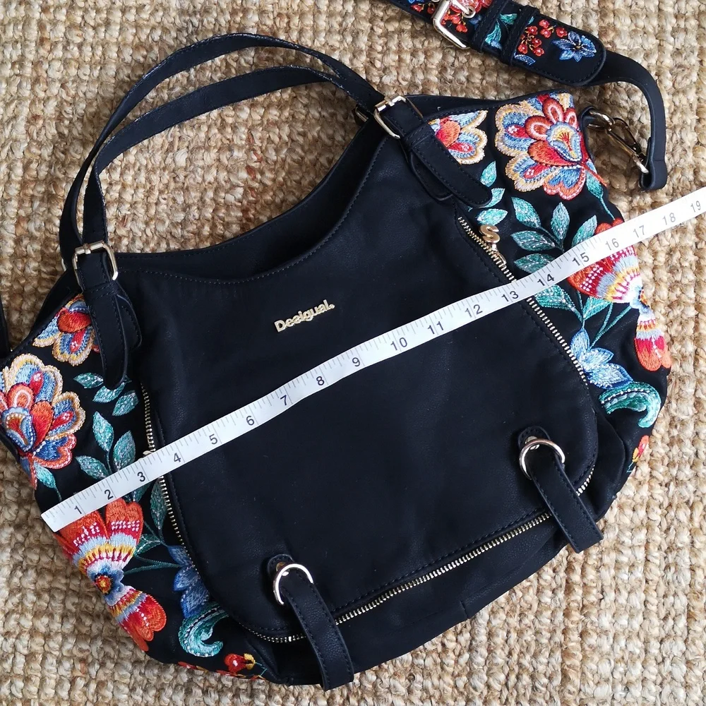 Desigual Large Crossbody (A28) - Picture 11 of 15
